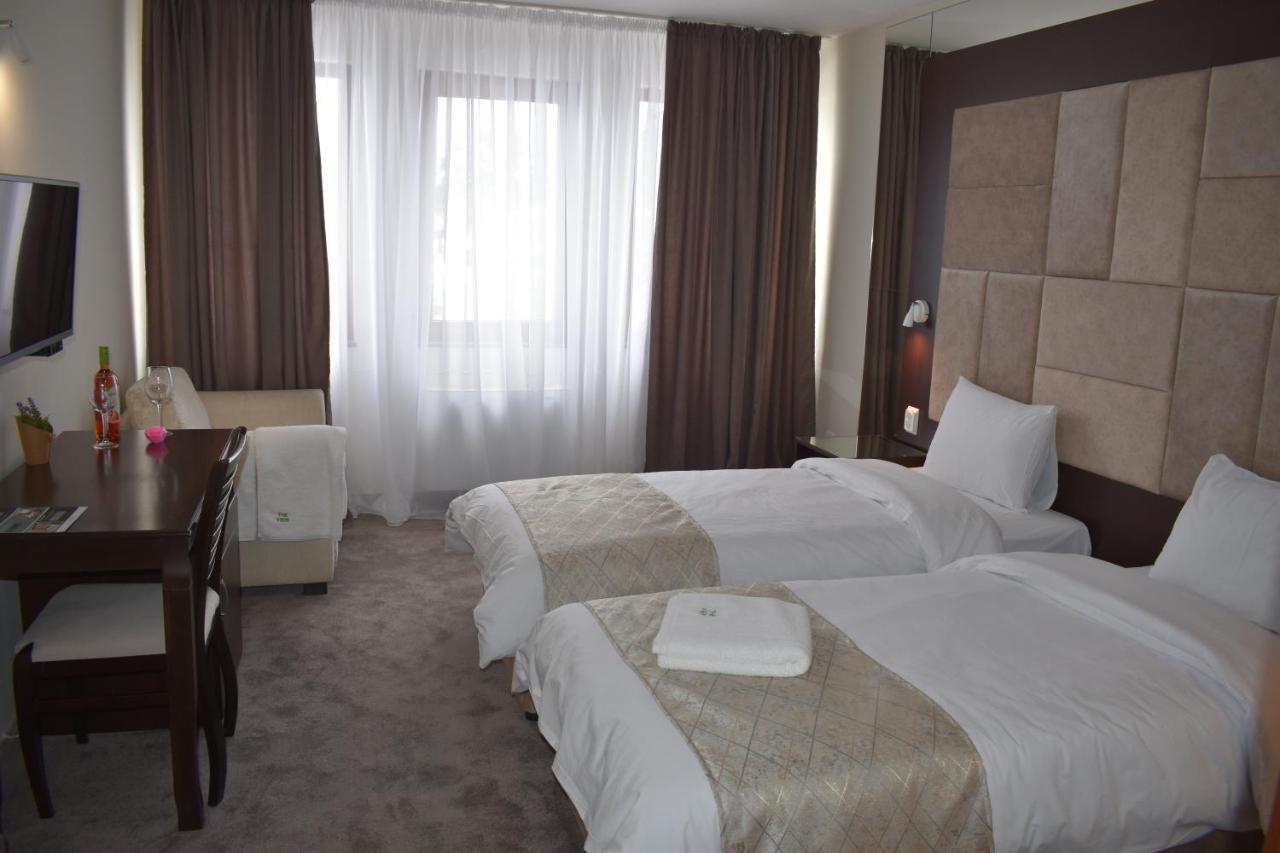 Family Hotel The View & Spa Tsigov Chark Εξωτερικό φωτογραφία